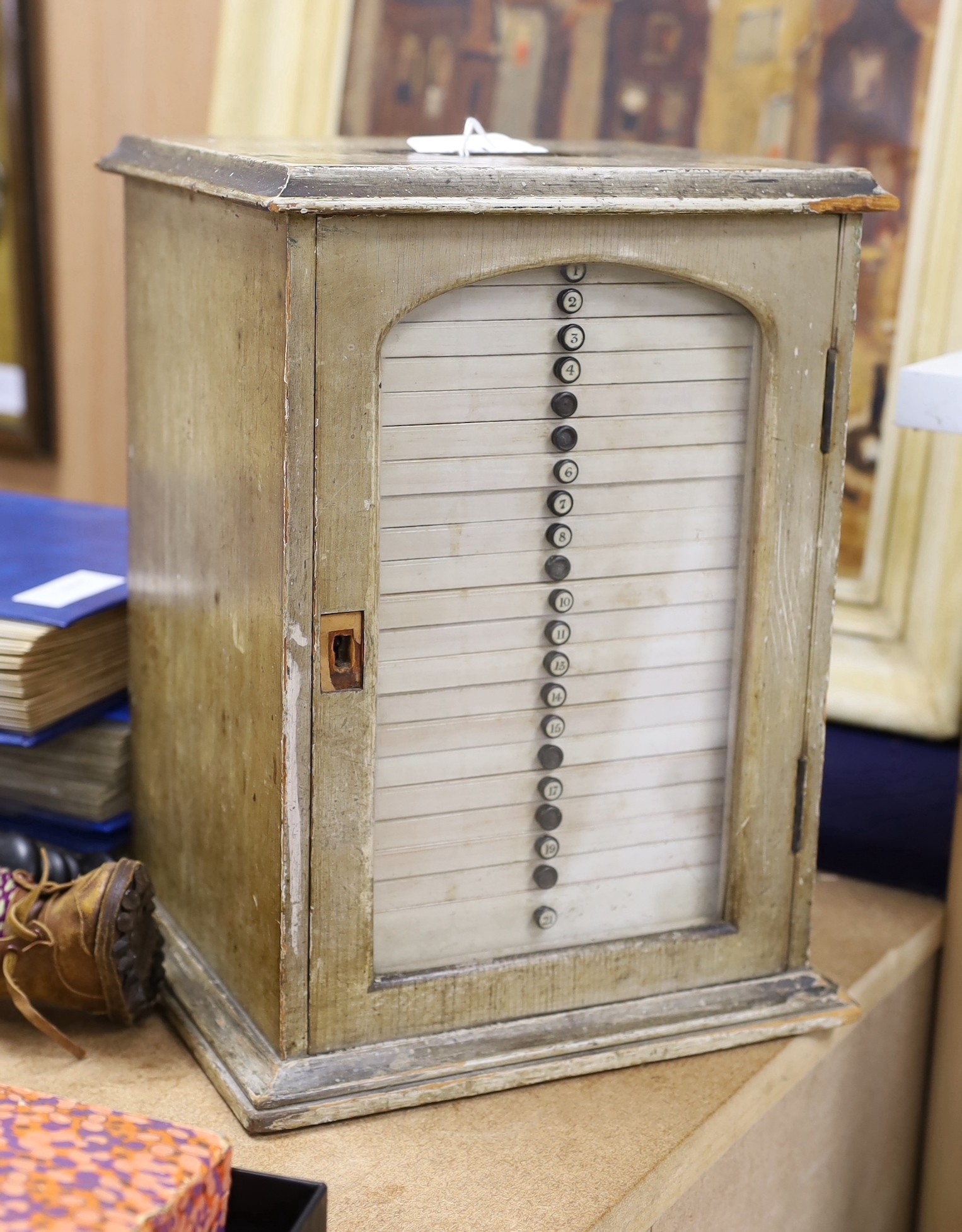 A collection of approximately 200 Victorian and later microscope slides in late 19th century cabinet. Ivory submission reference: UKC532GL